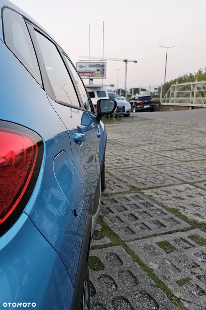 Renault Captur - 12