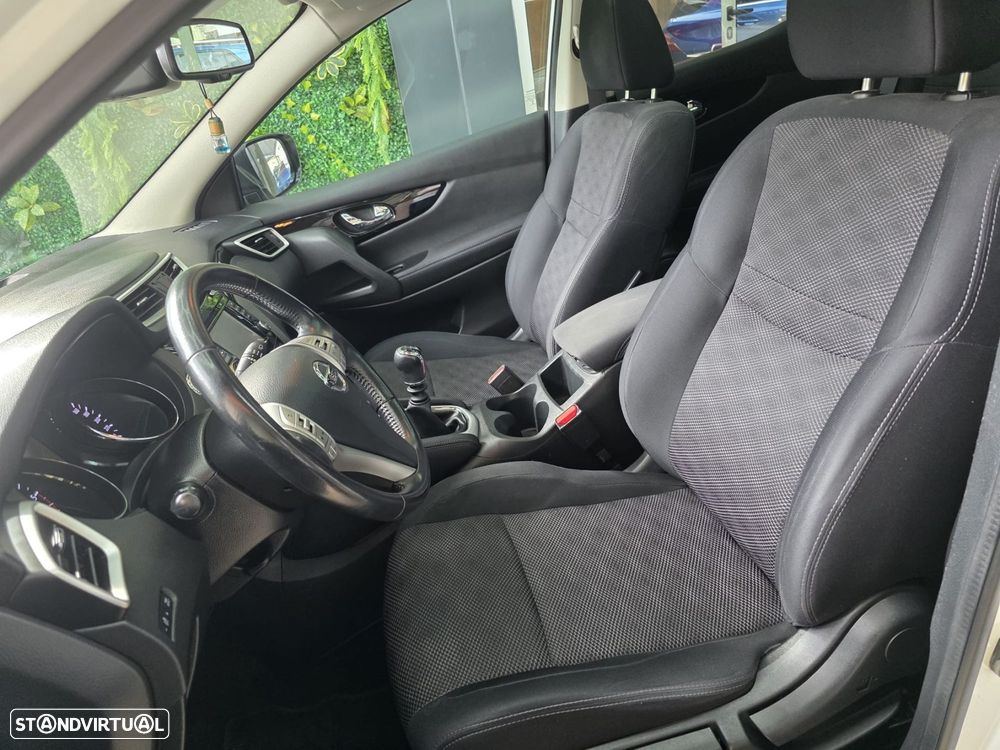 Nissan Qashqai 1.5 dCi Tekna+ - 9