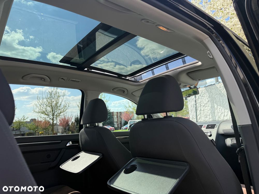 Volkswagen Touran 1.4 TSI DSG Highline - 8