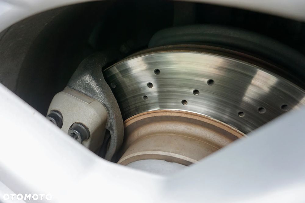 Mercedes-Benz SL - 22