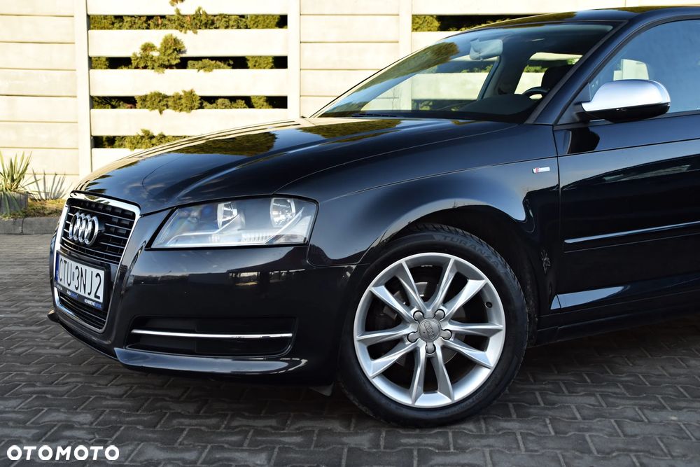Audi A3 Sportback 1.6 TDI Attraction - 4