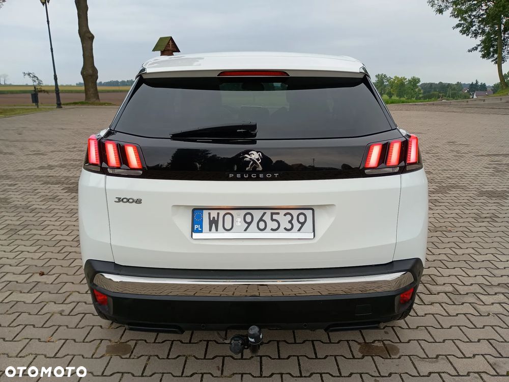 Peugeot 3008 1.2 PureTech Allure Pack S&S EAT8 - 12