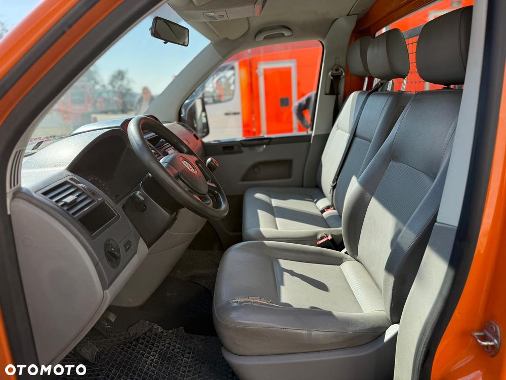 Volkswagen TRANSPORTER T5 - 9