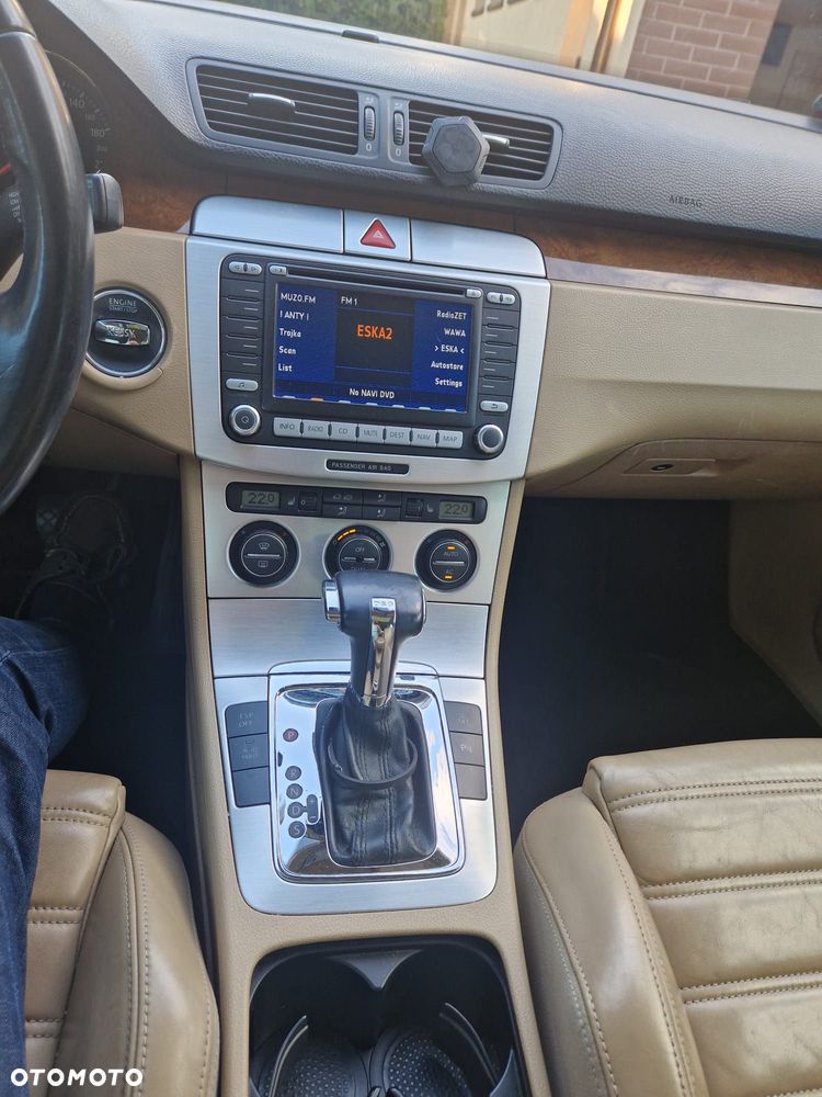 Volkswagen Passat 2.0 TDI DPF Highline DSG - 5
