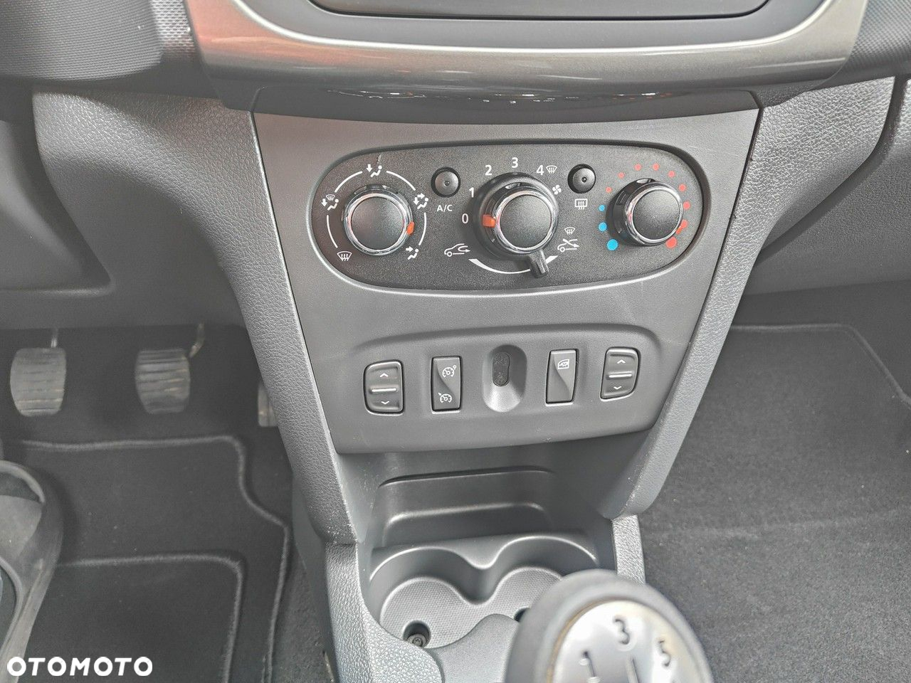 Dacia Sandero Stepway 1.5 dCi Ambiance - 11