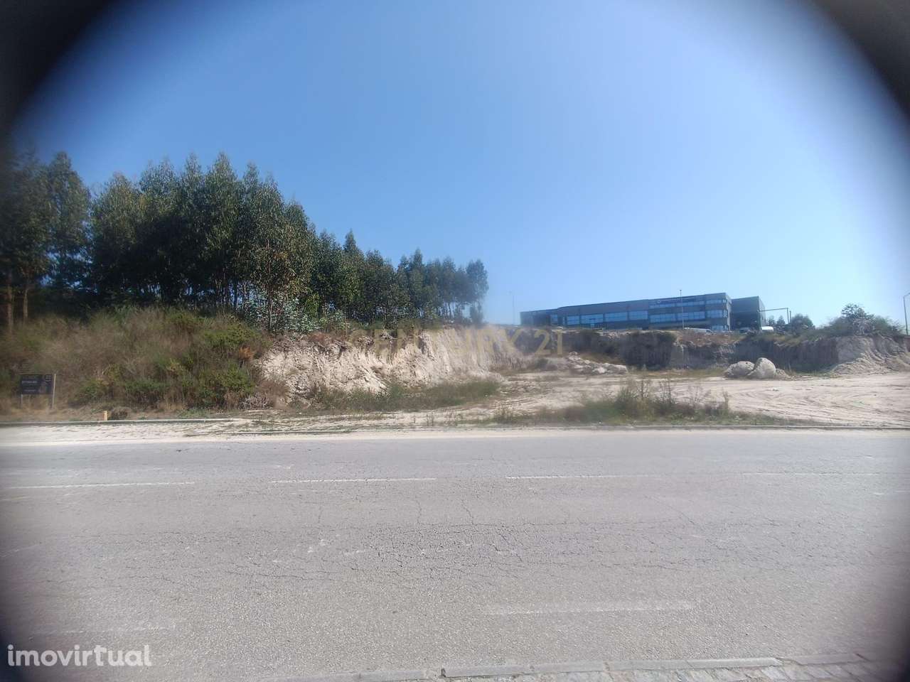 Lote de terreno industrial com 2017m2, no Polo 6, em Freamunde, Paços - Grande imagem: 2/34