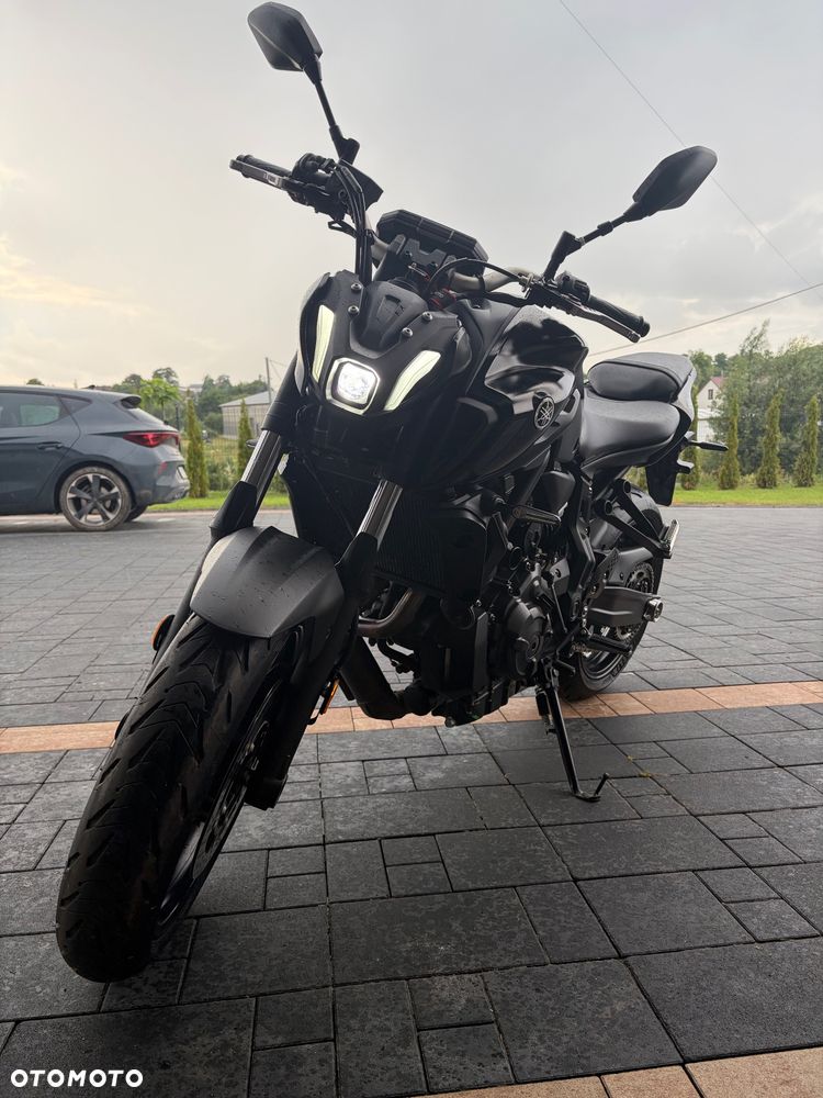 Yamaha MT - 2