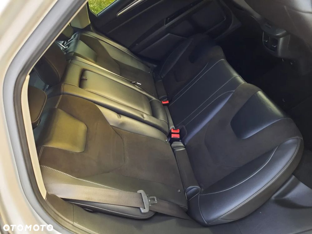 Ford Mondeo 2.0 TDCi Bi-Turbo ST-Line PowerShift - 23