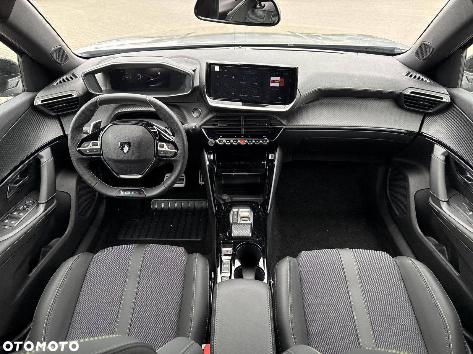 Peugeot 2008 - 24