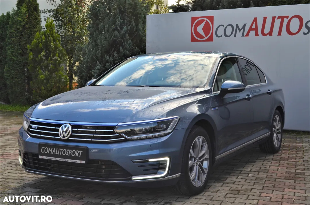 Volkswagen Passat - 3