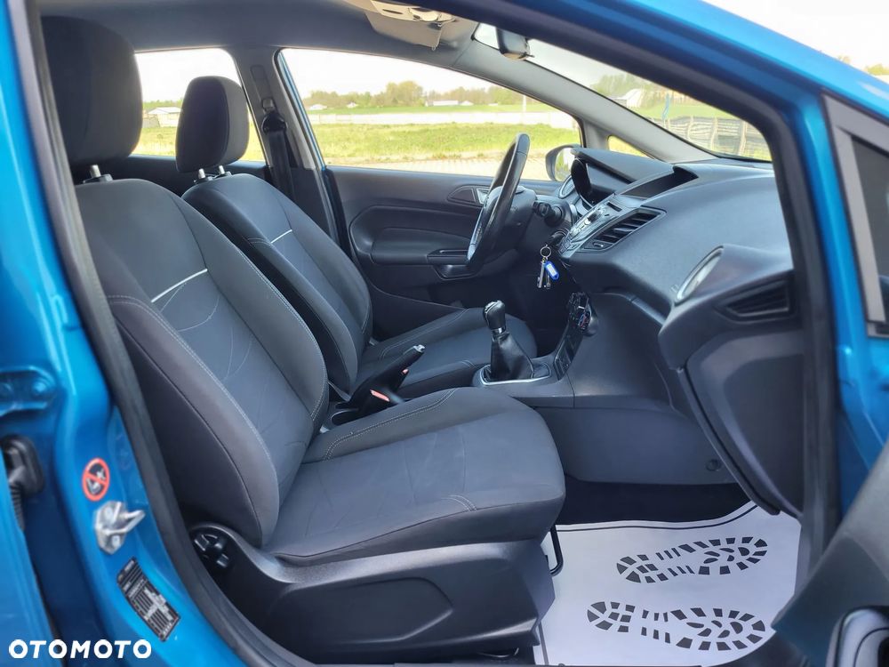 Ford Fiesta - 15
