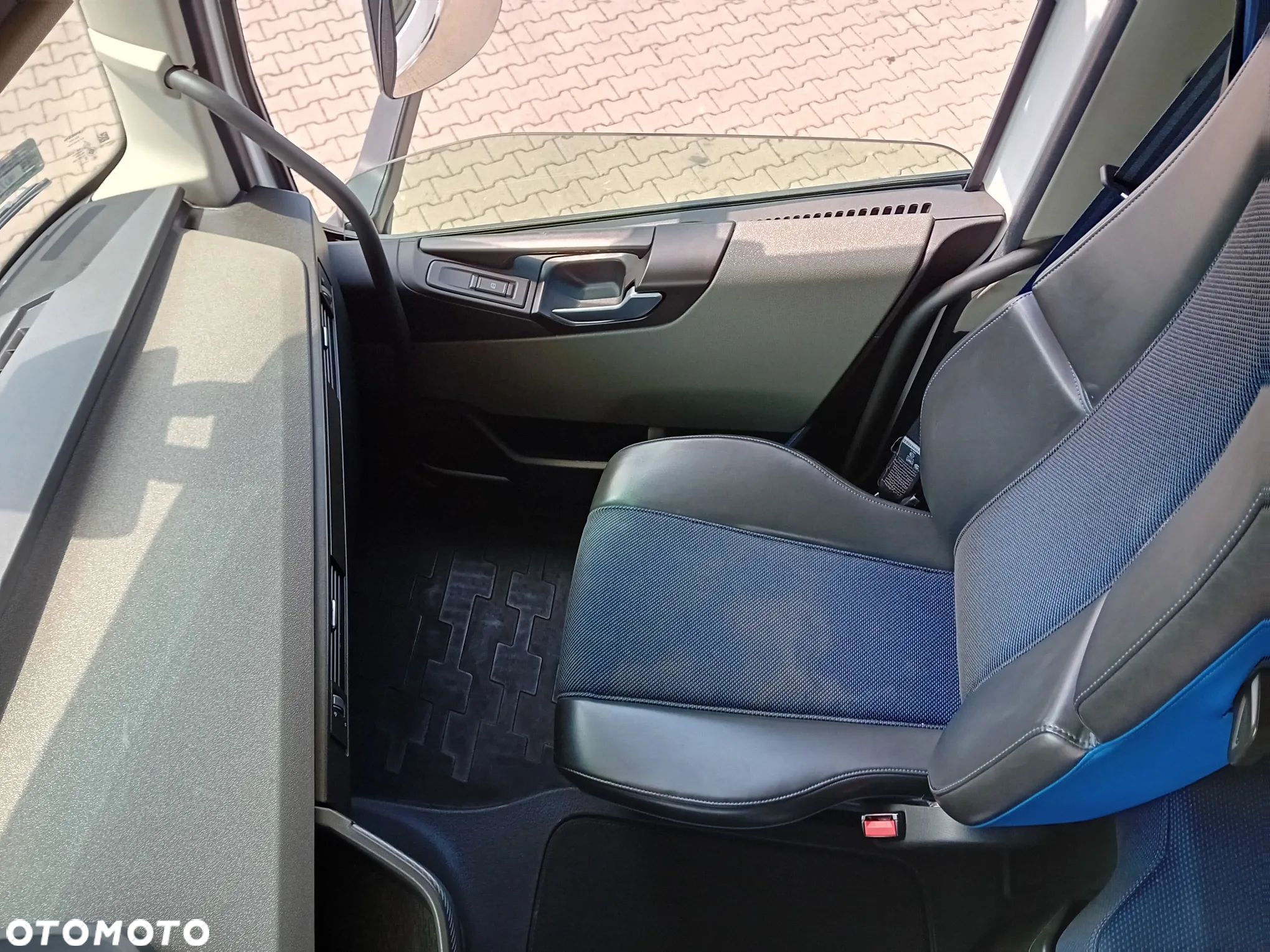 Volvo FH 13 500KM MY2021 - 14