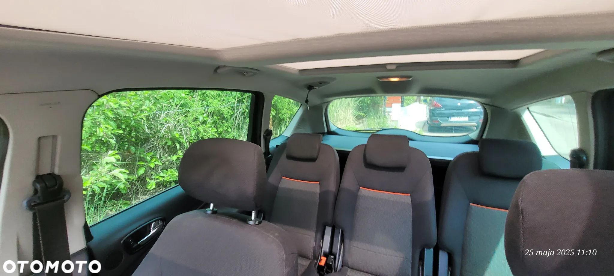 Ford S-Max - 14