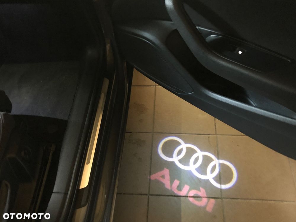 Audi A4 Avant - 30