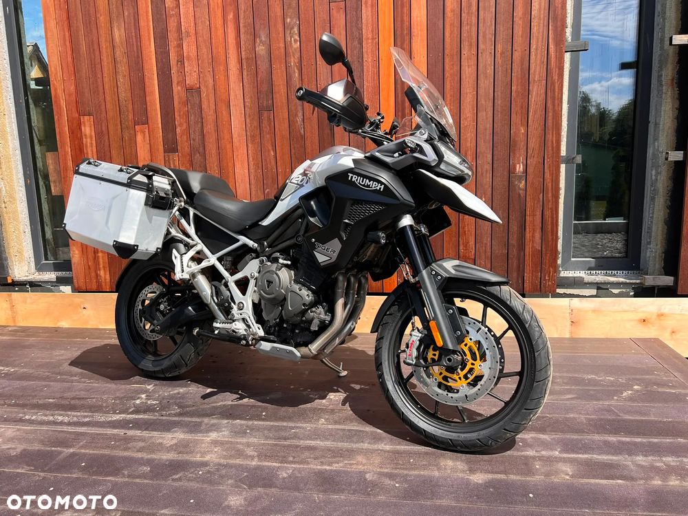 Triumph Tiger - 30