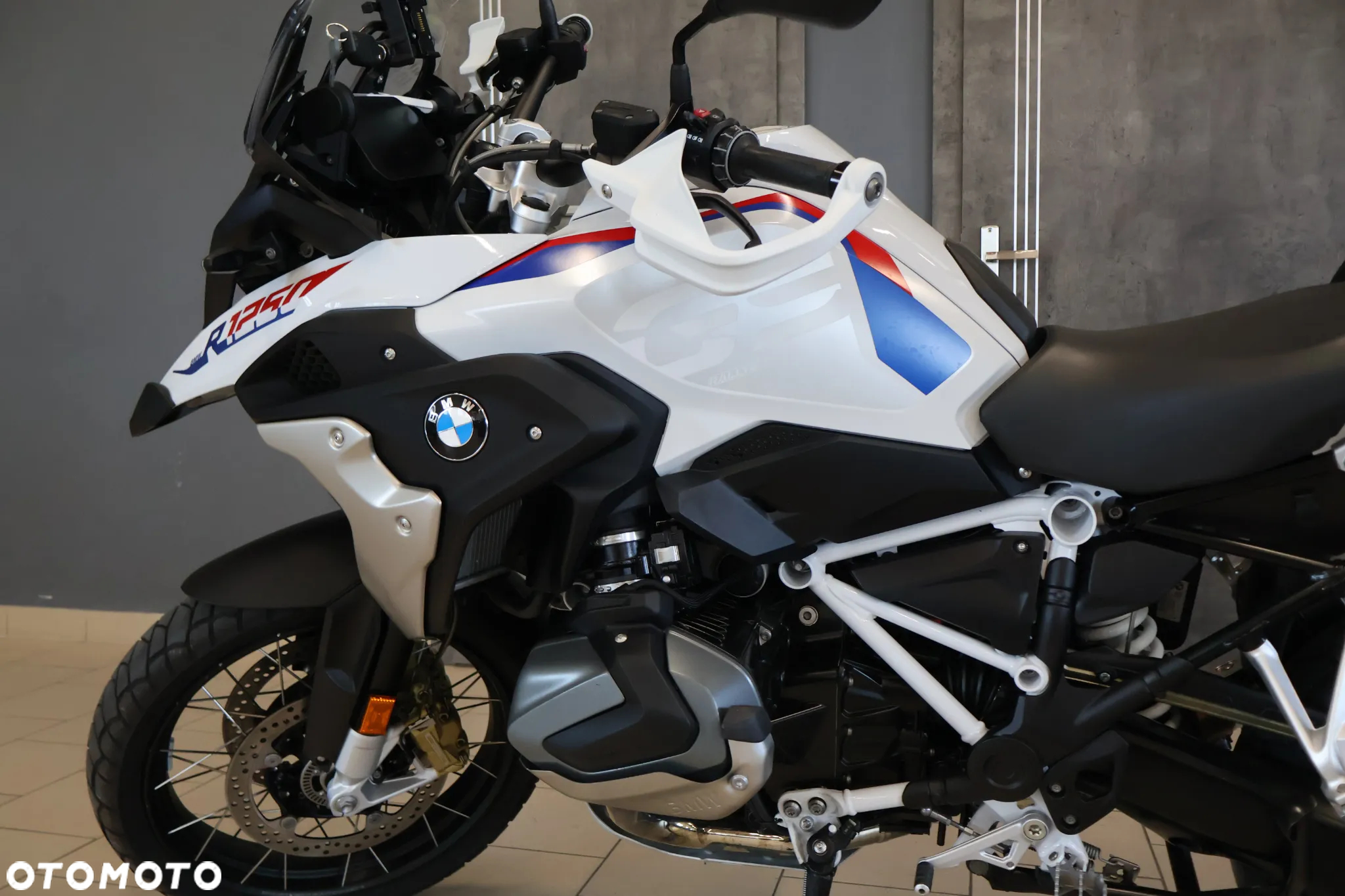 BMW R - 21