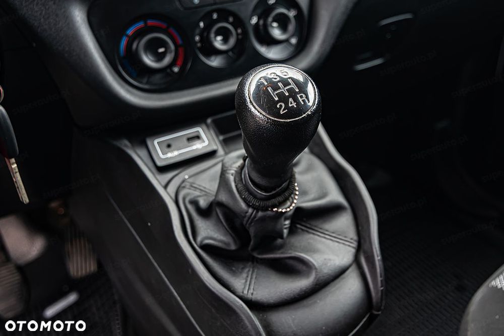 Fiat Doblo Cargo/Van Maxi L2H1 1.3 95KM - 23