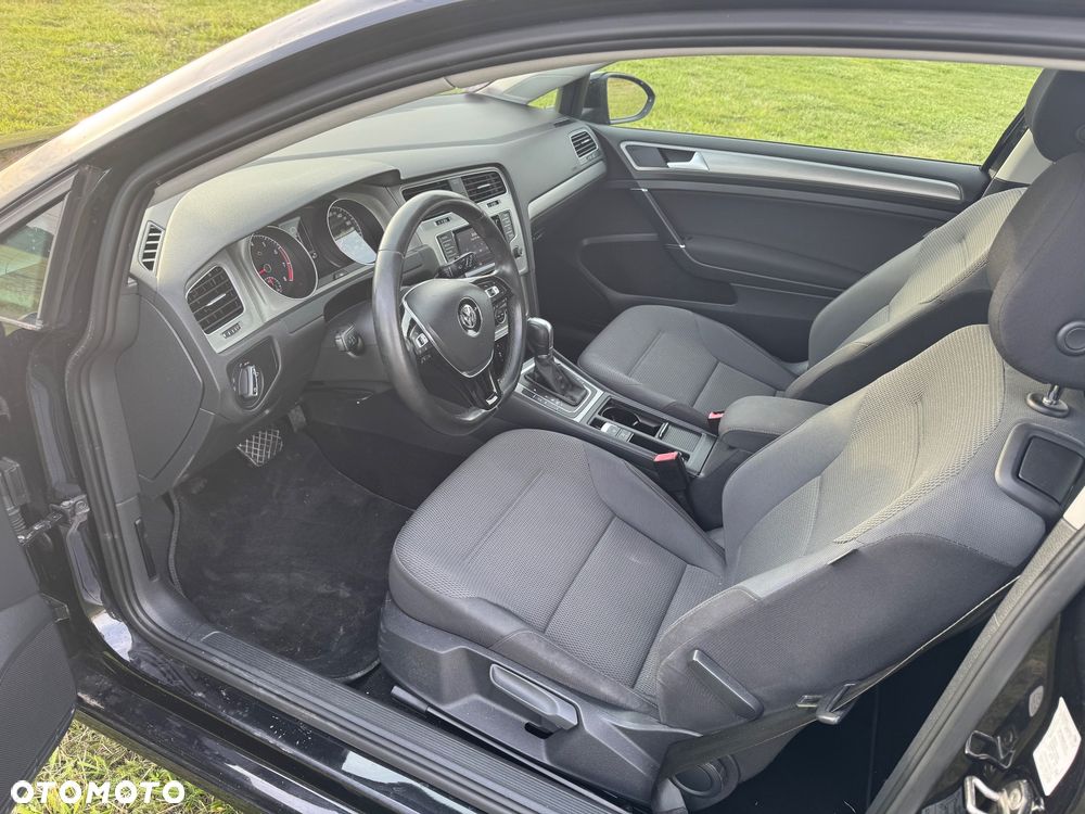 Volkswagen Golf - 19
