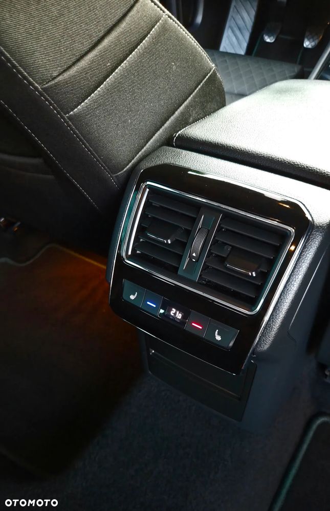 Skoda Superb 1.6 TDI GreenLine - 7