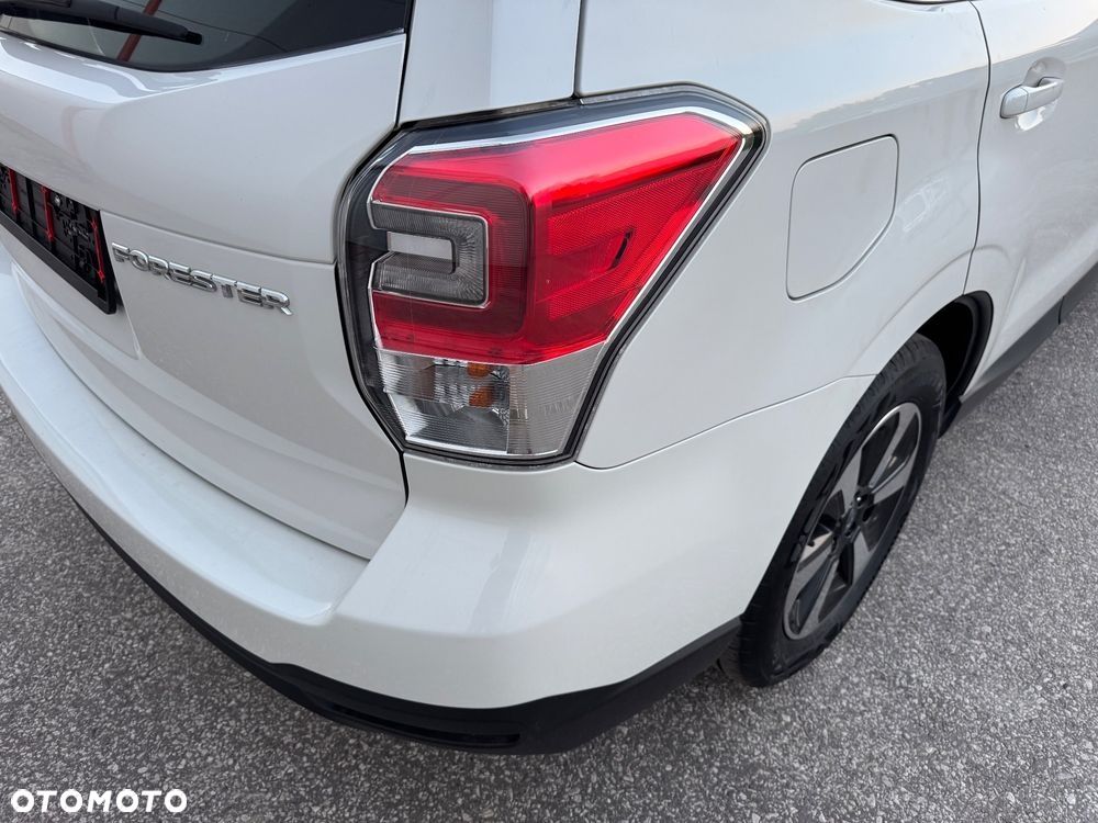 Subaru Forester 2.0X Edition - 12