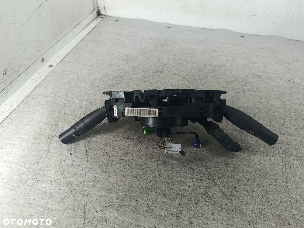 PRZEŁĄCZNIK ZESPOLONY RENAULT MEGANE II 618300023  820021645 2.0 DCI - 5