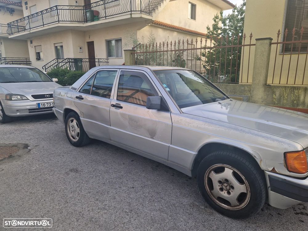 Mercedes-Benz A 190 - 4