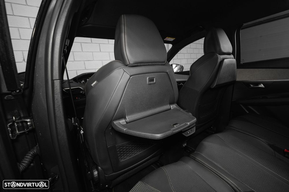 Peugeot 5008 1.2 PureTech GT EAT8 - 33