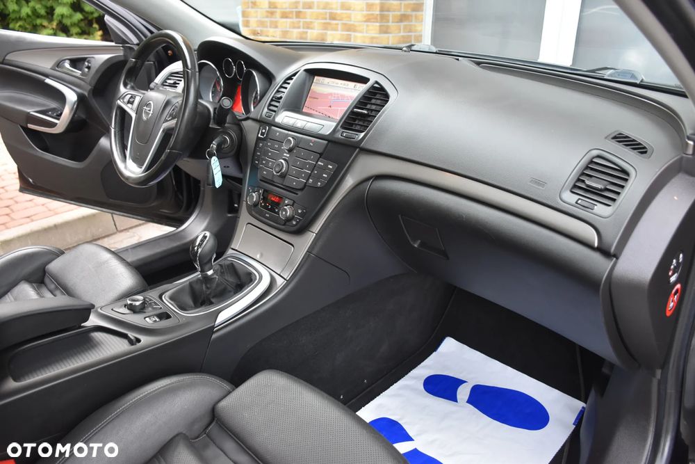 Opel Insignia 2.0 CDTI EcoFLEX Cosmo - 10