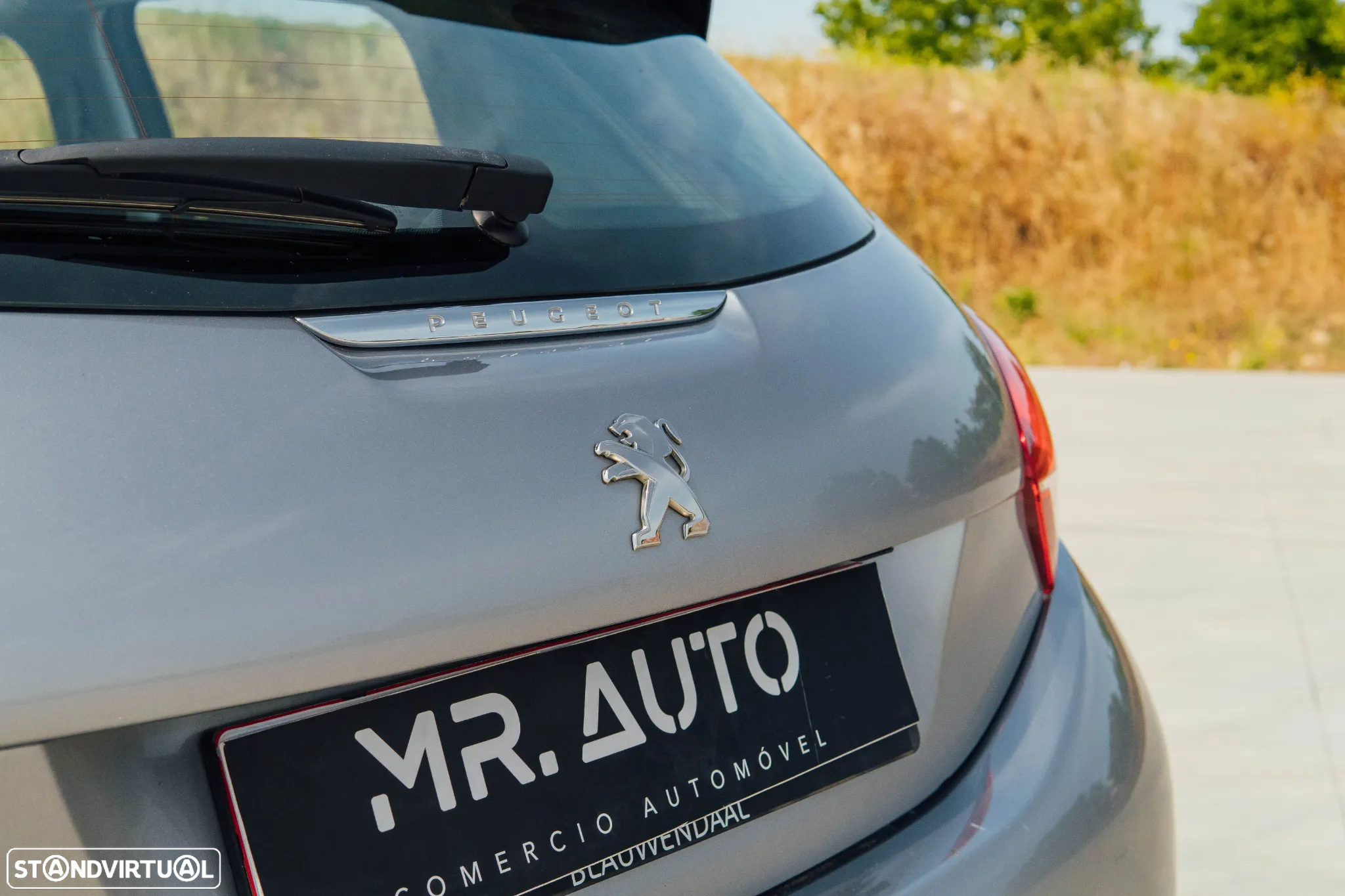 Peugeot 208 1.5 BlueHDi Allure - 9