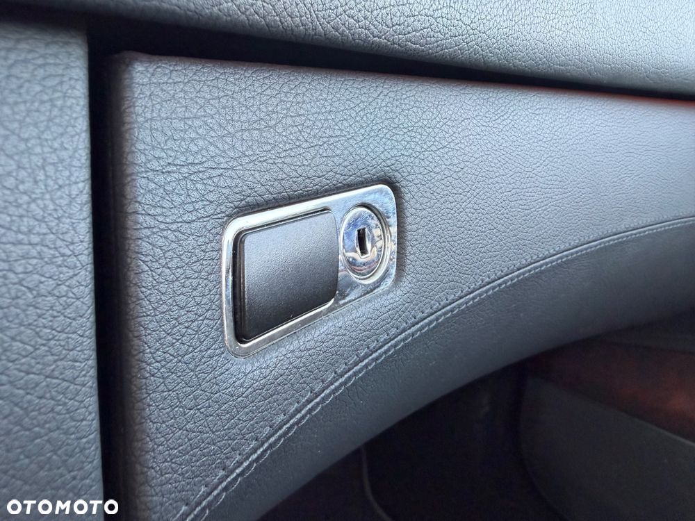 Mercedes-Benz CL 500 4Matic (BlueEFFICIENCY) 7G-TRONIC - 20