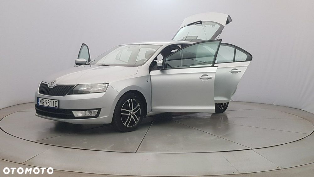 Skoda RAPID - 10