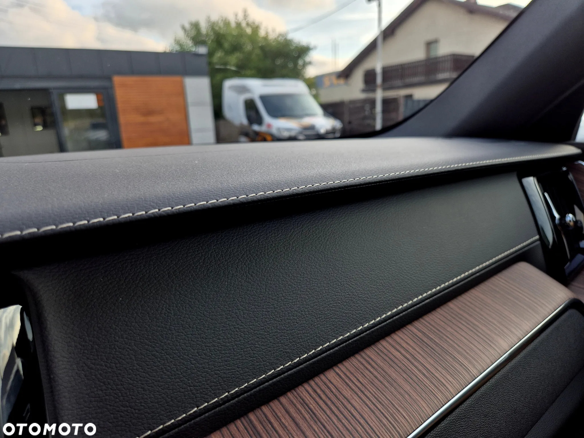 Volvo XC 60 - 11