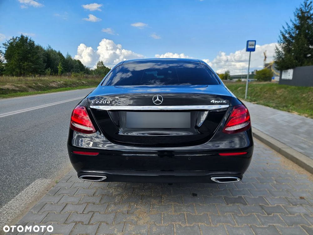 Mercedes-Benz Klasa E 220 d 4-Matic Business Edition 9G-TRONIC - 6