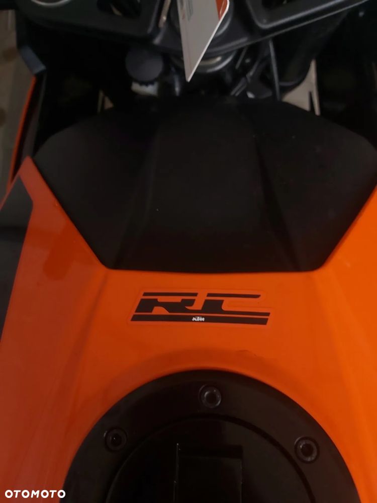 KTM RC 125 - 9