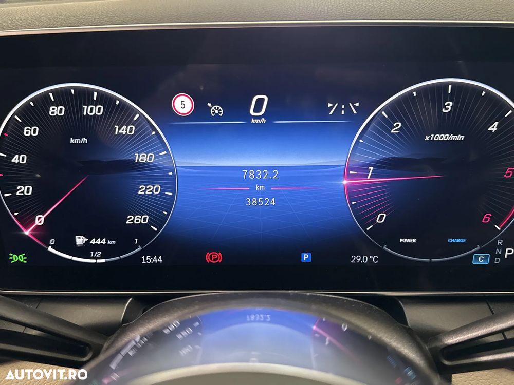 Mercedes-Benz GLC 220 d 4MATIC MHEV - 11