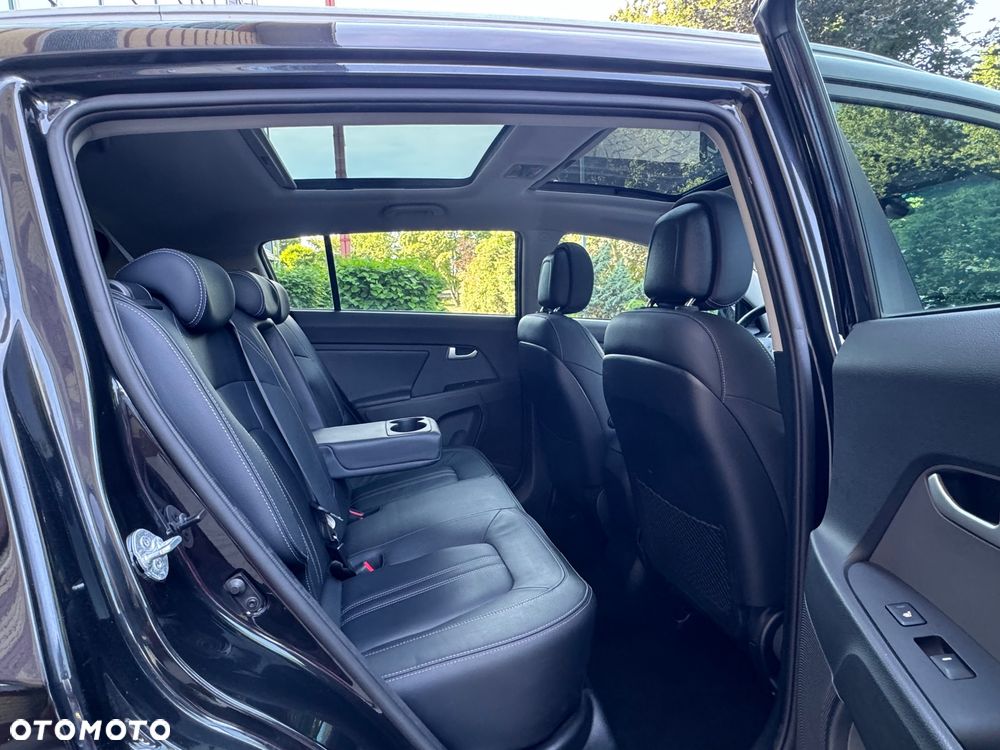 Kia Sportage 2.0 CRDI 184 AWD Platinum Edition - 27