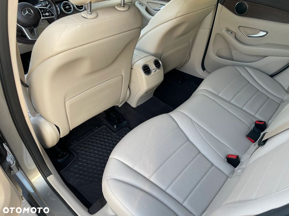Mercedes-Benz GLC Coupe 300 de 4-Matic - 14