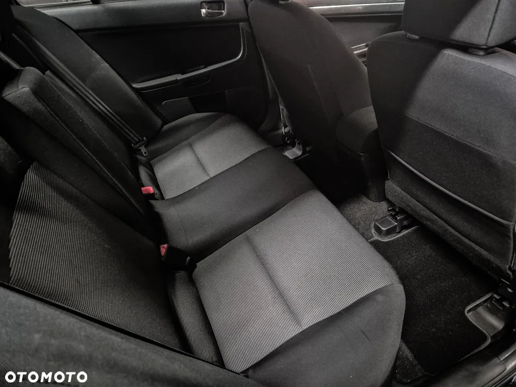 Mitsubishi Lancer 1.8 Instyle - 8