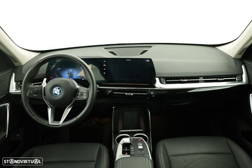 BMW X1 xDrive25e - 9