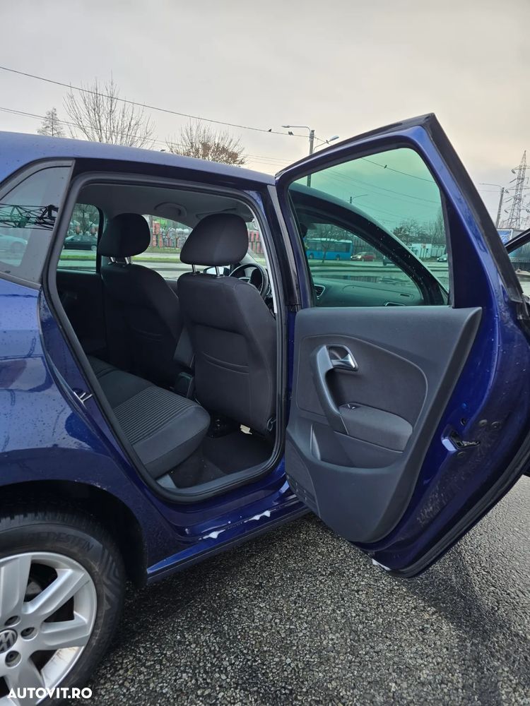 Volkswagen Polo 1.6 TDI DPF Highline BlueMotion Technology - 24