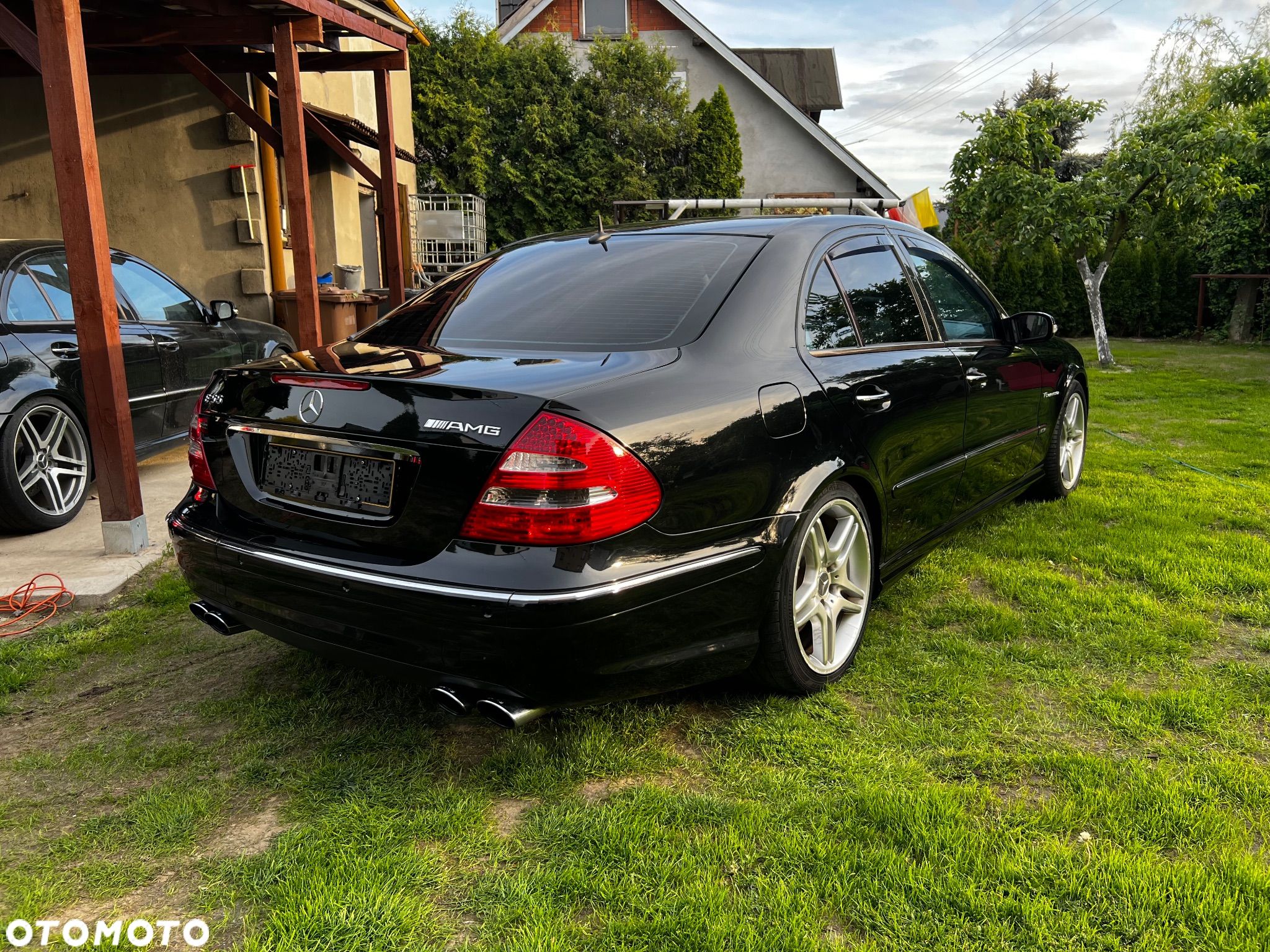 Mercedes-Benz Klasa E 55 AMG - 1