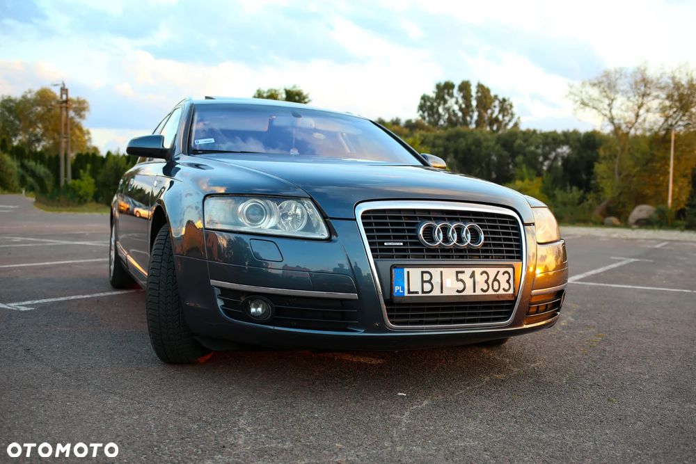 Audi A6 - 4