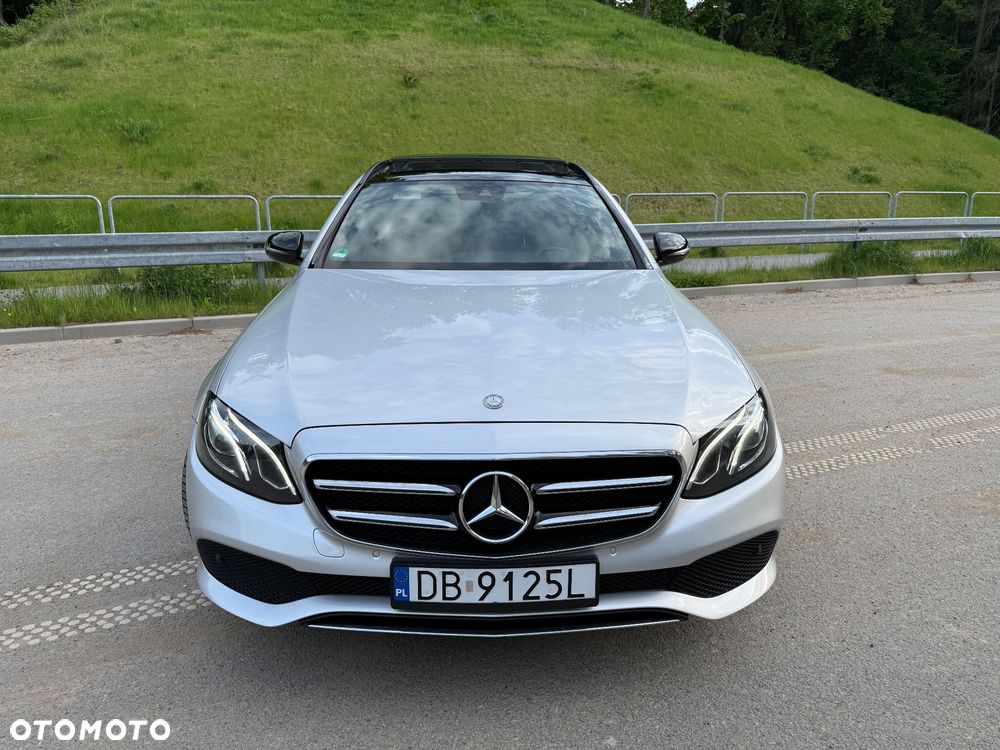 Mercedes-Benz Klasa E 220 d 9G-TRONIC - 3