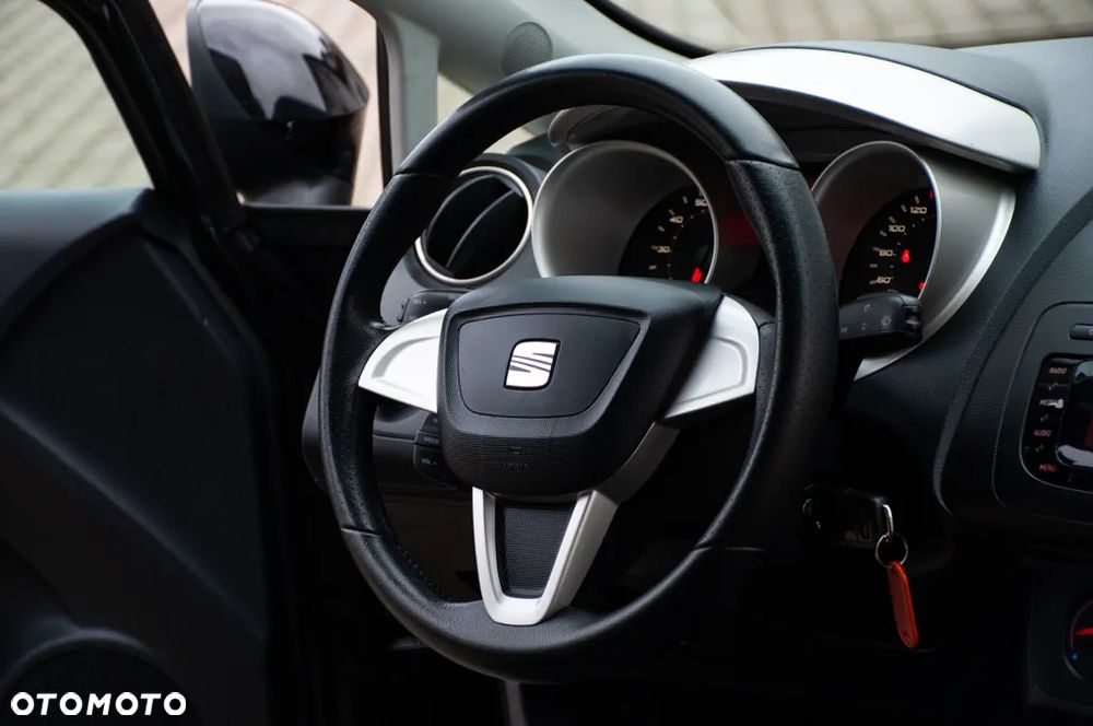 Seat Ibiza 1.6 16V Sport Edition - 29