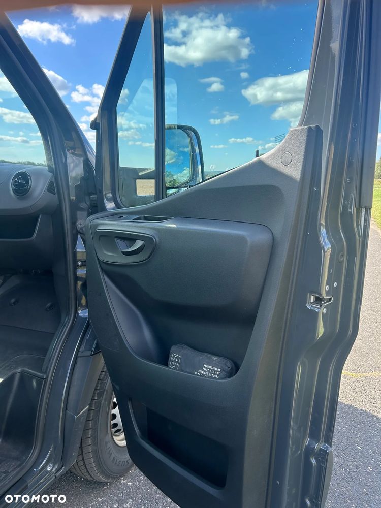 Mercedes-Benz Sprinter 319 CDI - 7