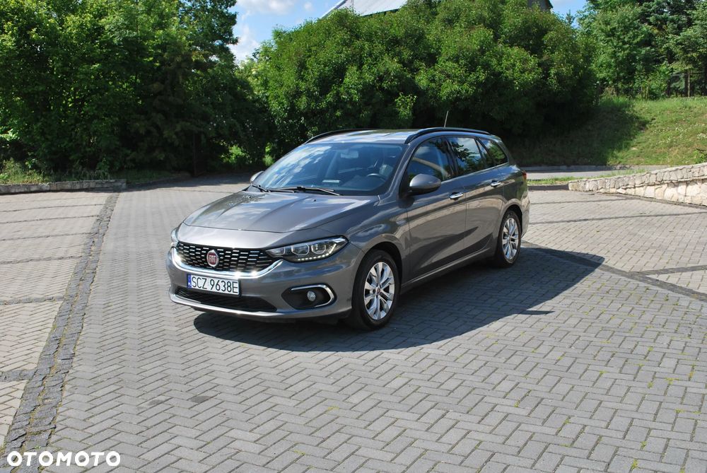 Fiat Tipo 1.4 T-Jet 16v Easy - 2
