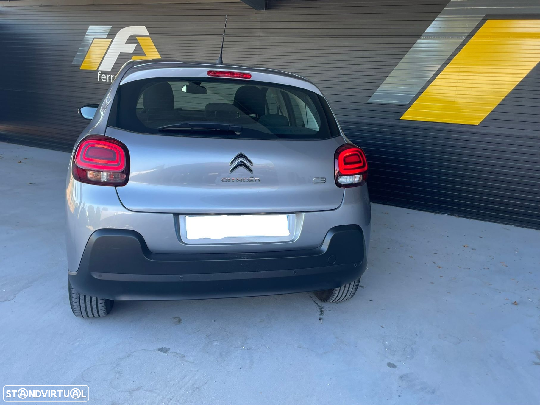 Citroën C3 1.2 PureTech Feel Pack - 2