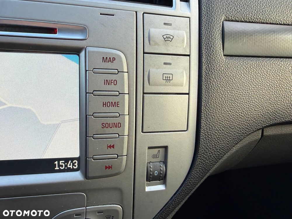 Ford Kuga 2.0 TDCi Titanium - 8