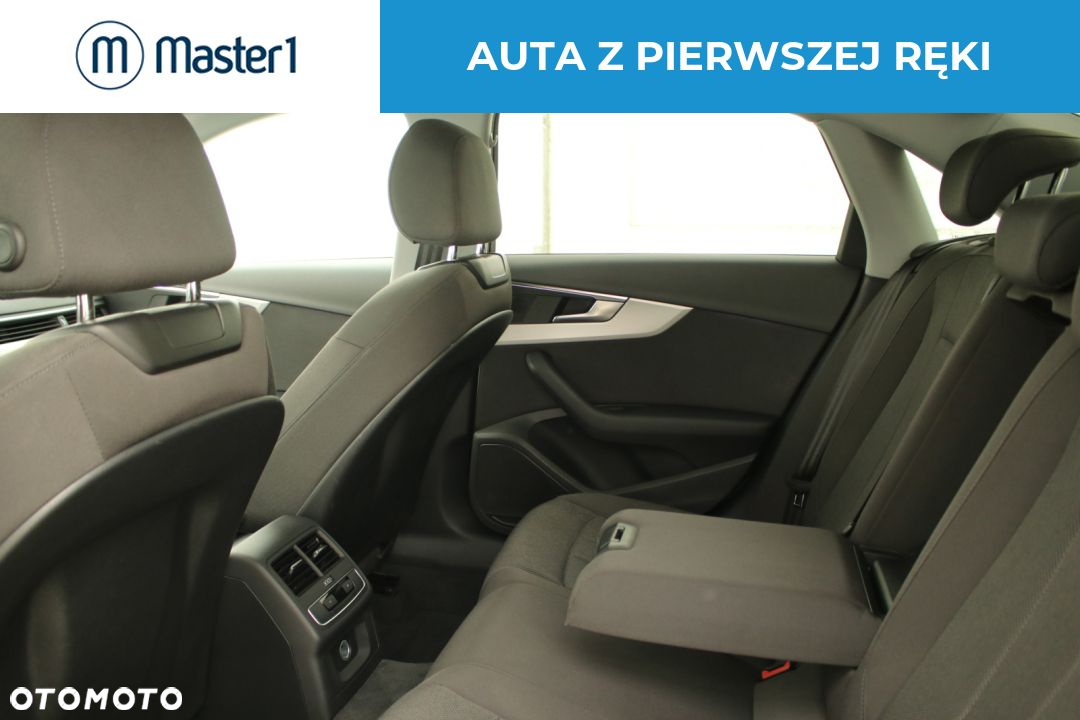 Audi A4 35 TFSI mHEV S Line S tronic - 8