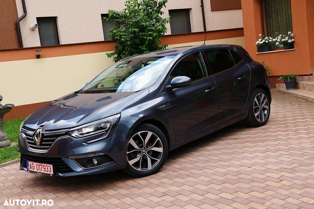 Renault Megane ENERGY dCi 110 Start & Stop Bose Edition - 2